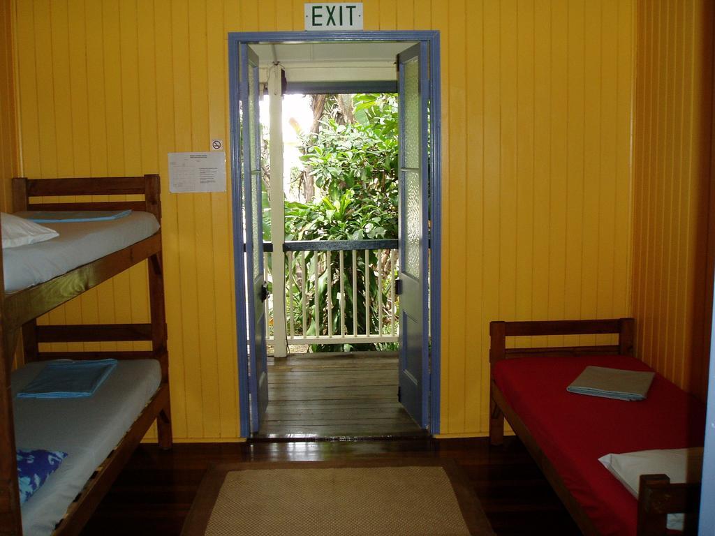 Mango Tourist Hostel Hervey Bay Bilik gambar