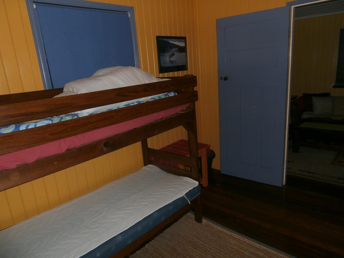 Mango Tourist Hostel Hervey Bay Bilik gambar